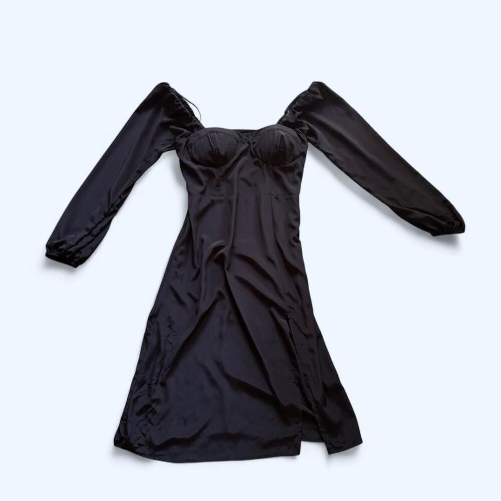 Socialite Women's Black Dress Long Sleeve Knee Length Dress